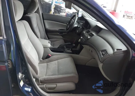 2010 Honda Accord 2.4 Lx из США, поврежденный, VIN 1HGCP2F3XAA018458